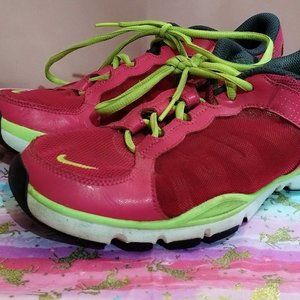 Hot pink women's nike's